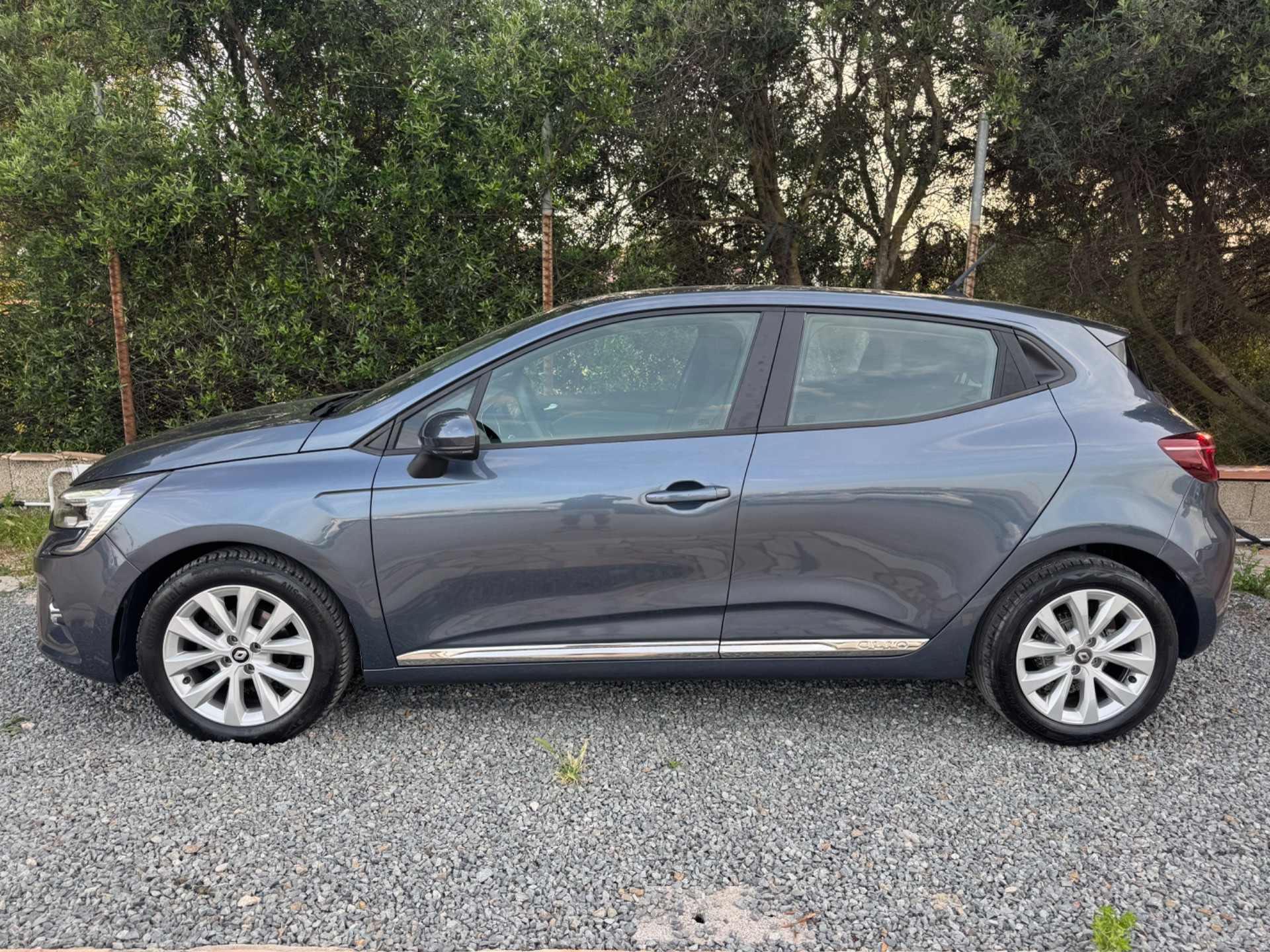 Renault Clio TCe 100 CV 5 porte Intens