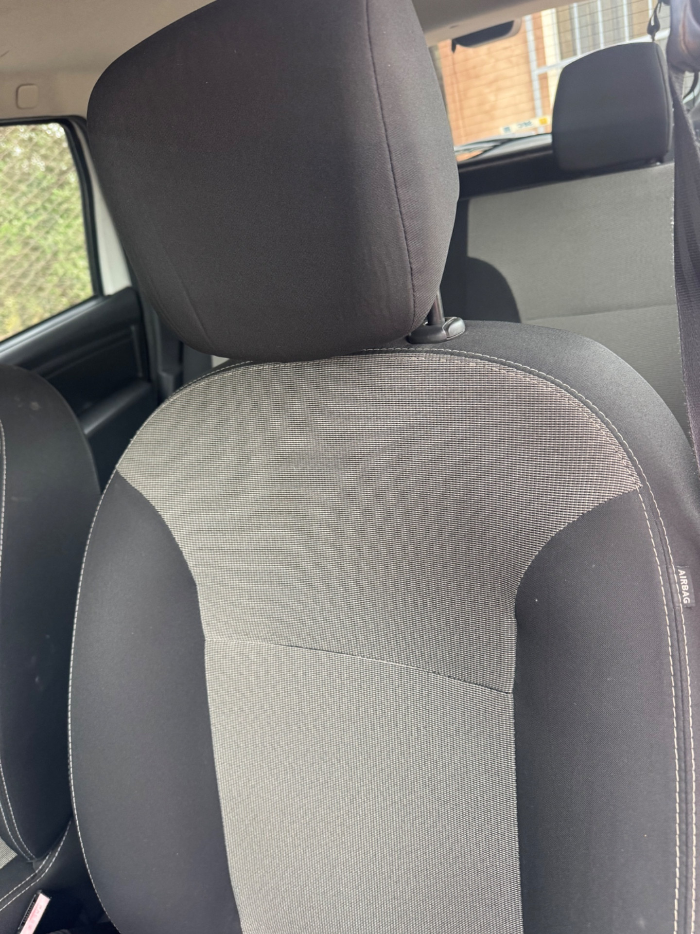 Dacia Duster 1.6 110CV 4×2 GPL Lauréate