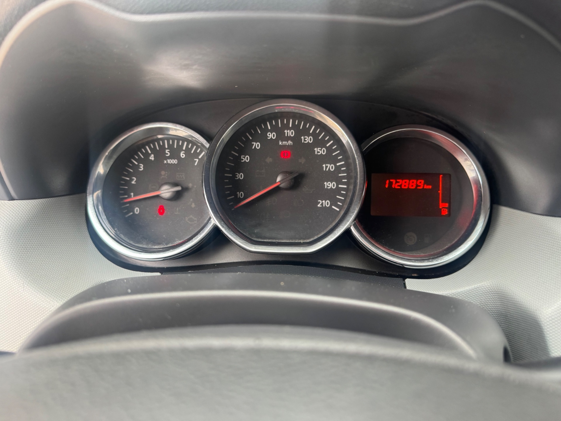 Dacia Duster 1.6 110CV 4×2 GPL Lauréate