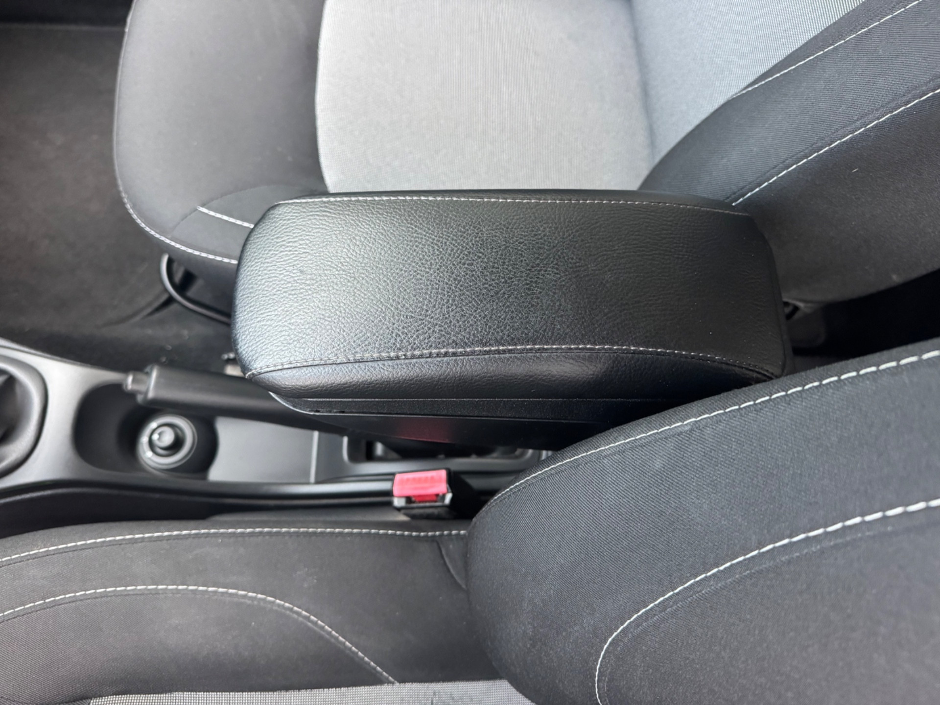 Dacia Duster 1.5 dCi 110 CV S&S 4×2 Lauréate N1