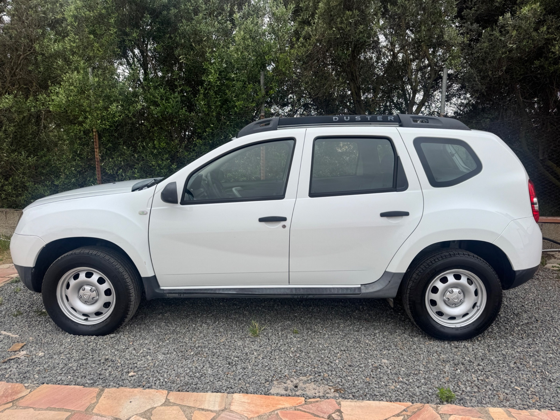 Dacia Duster 1.6 110CV 4×2 GPL Lauréate