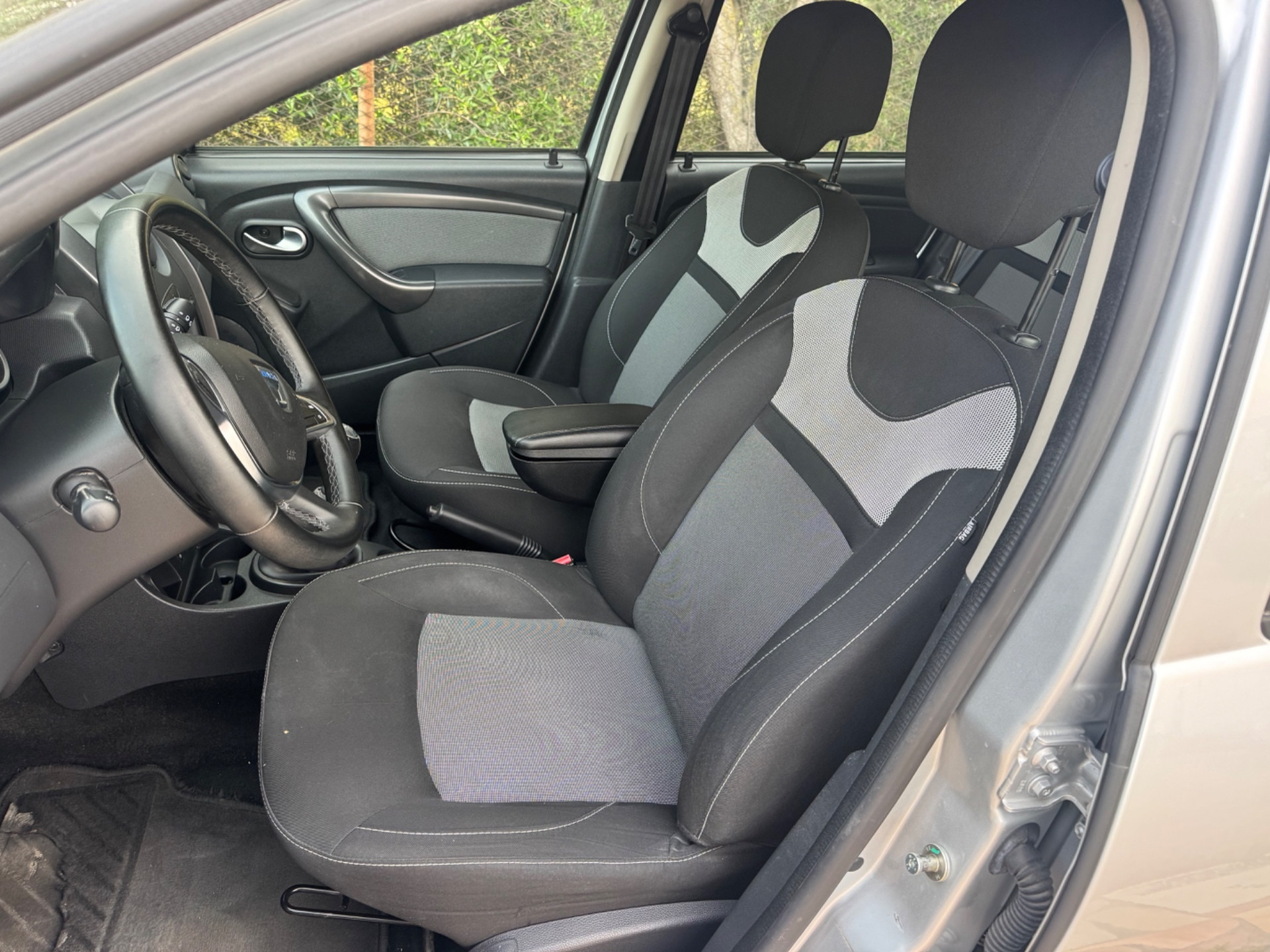 Dacia Duster 1.5 dCi 110 CV S&S 4×2 Lauréate N1
