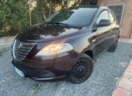 Lancia Ypsilon 1.2 69 CV 5 porte S&S Platinum