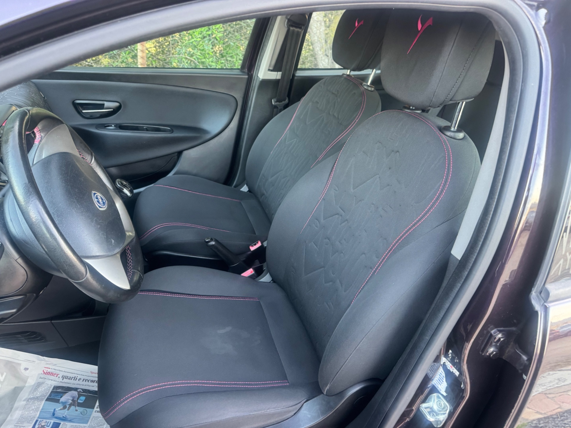 Lancia Ypsilon 1.2 69 CV 5 porte S&S Platinum