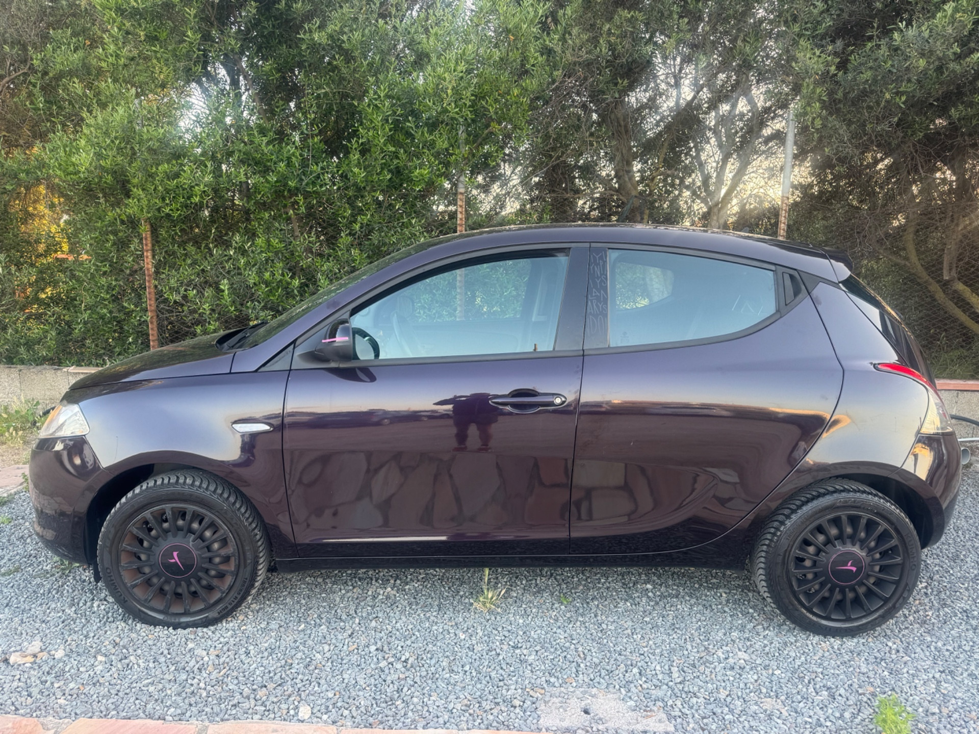 Lancia Ypsilon 1.2 69 CV 5 porte S&S Platinum