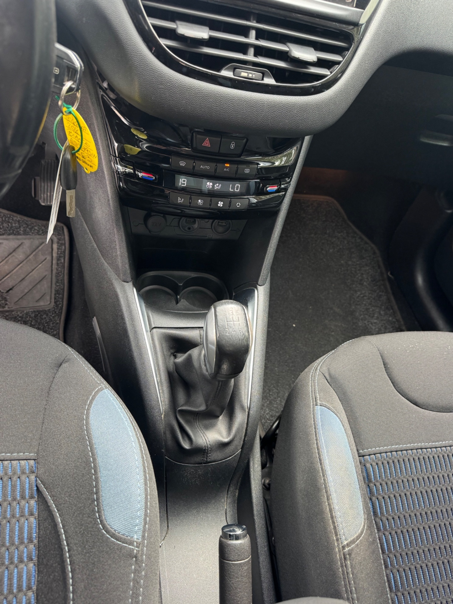 Peugeot 208 1.6 e-HDi 92 CV Stop&Start 5 porte All