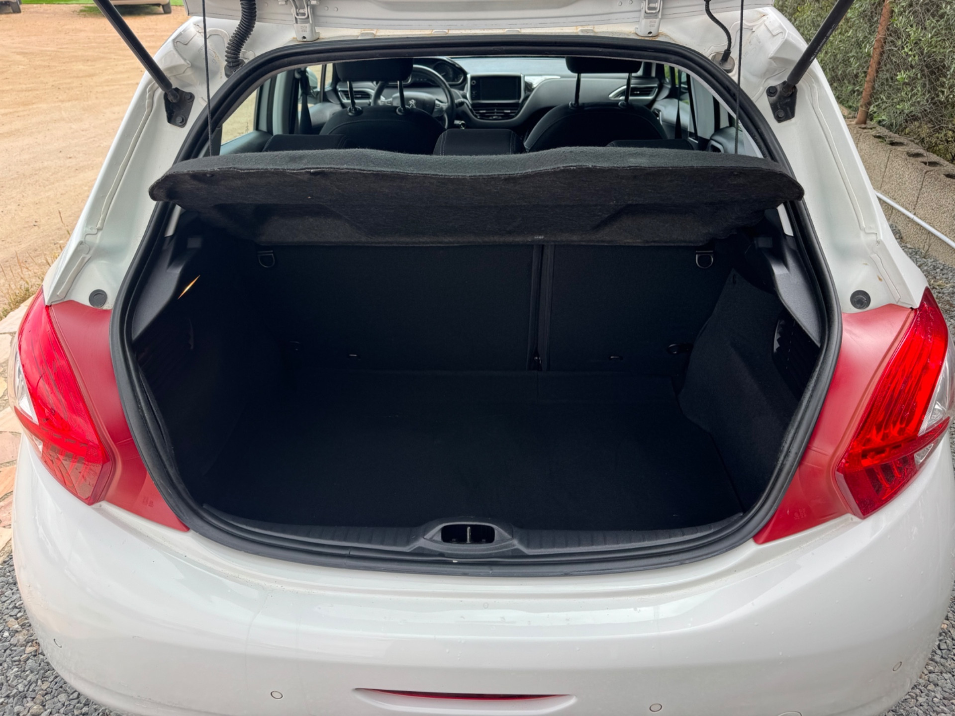 Peugeot 208 1.6 e-HDi 92 CV Stop&Start 5 porte All