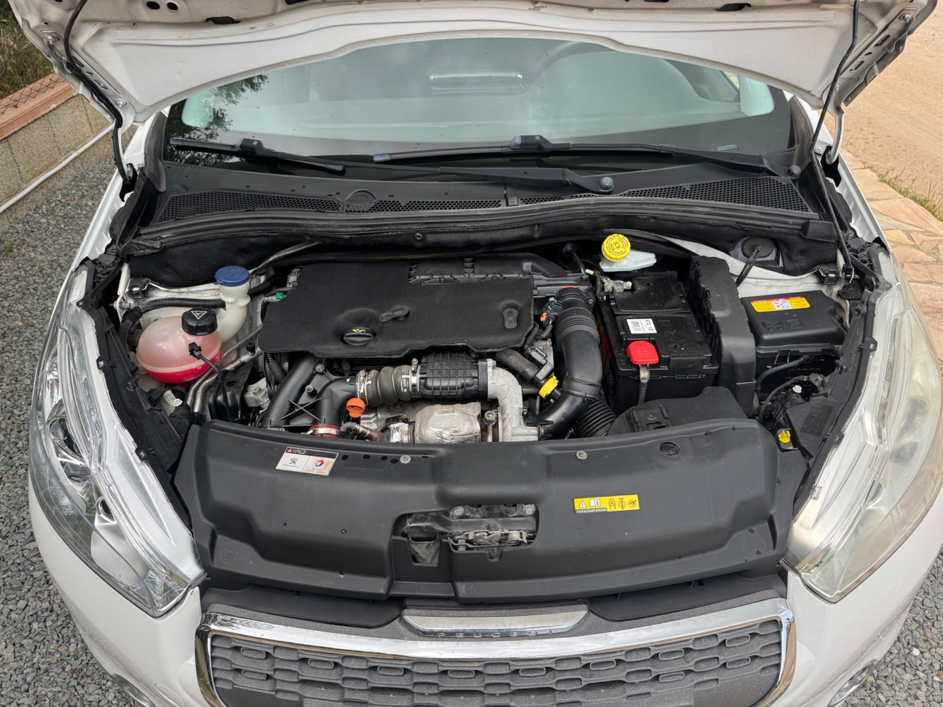 Peugeot 208 1.6 e-HDi 92 CV Stop&Start 5 porte All