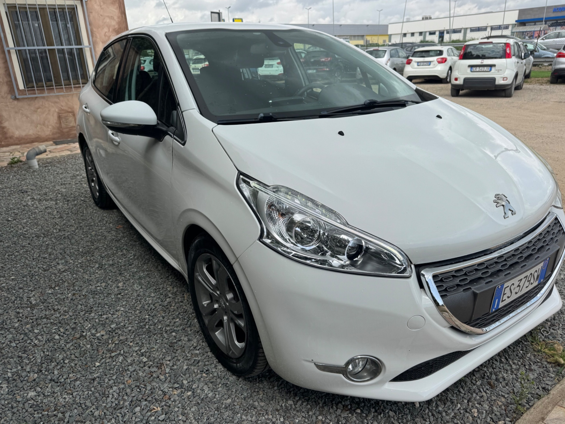 Peugeot 208 1.6 e-HDi 92 CV Stop&Start 5 porte All