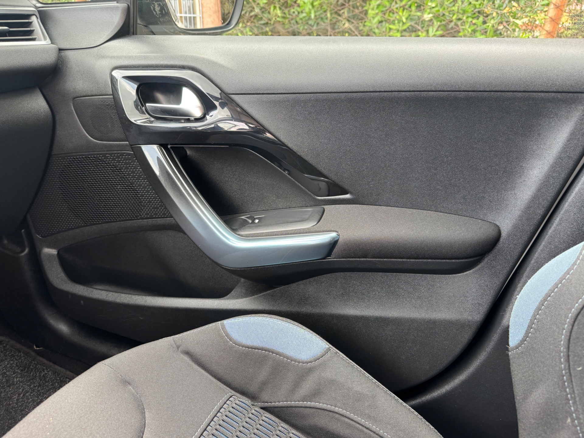 Peugeot 208 1.6 e-HDi 92 CV Stop&Start 5 porte All