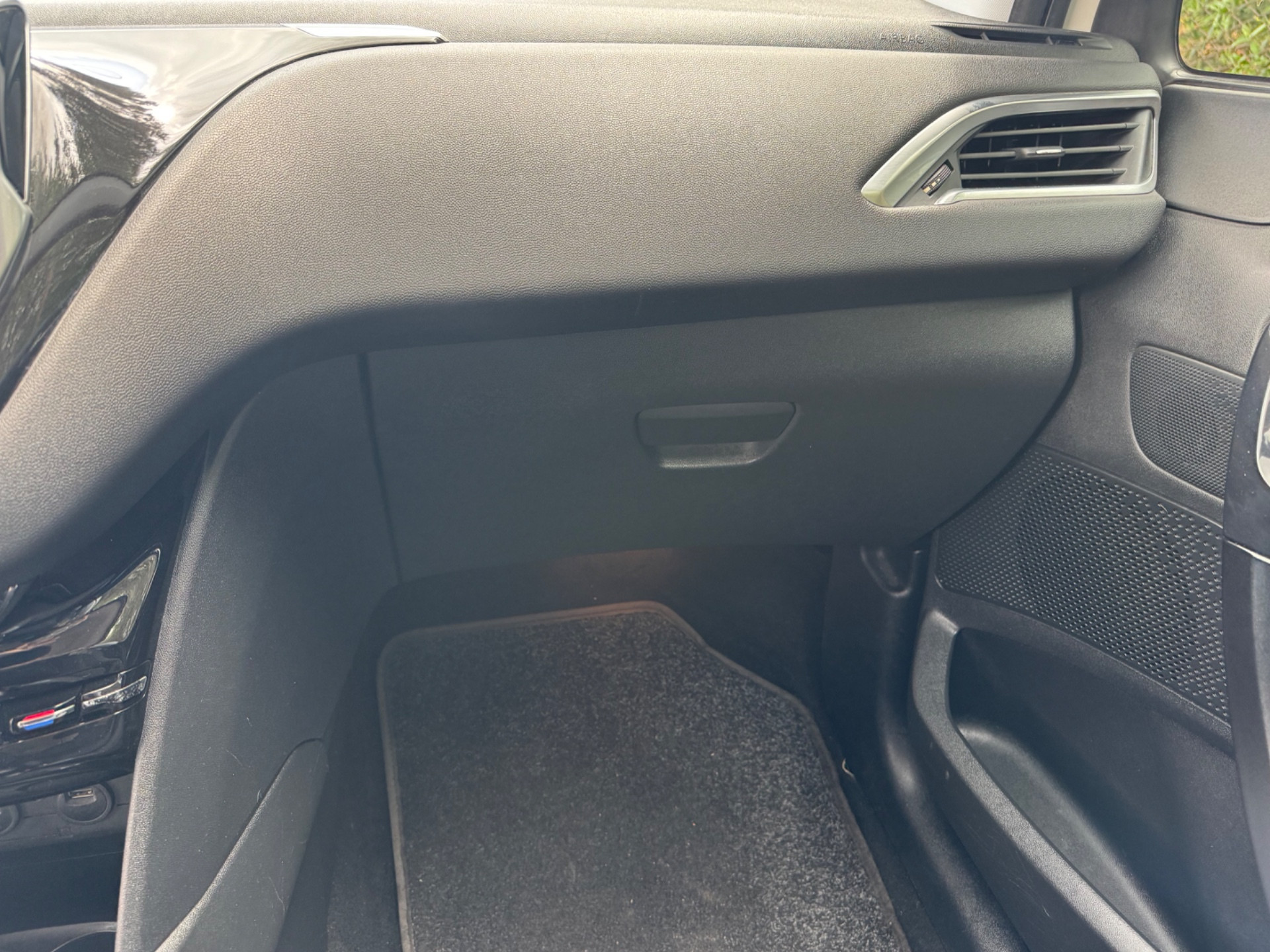 Peugeot 208 1.6 e-HDi 92 CV Stop&Start 5 porte All