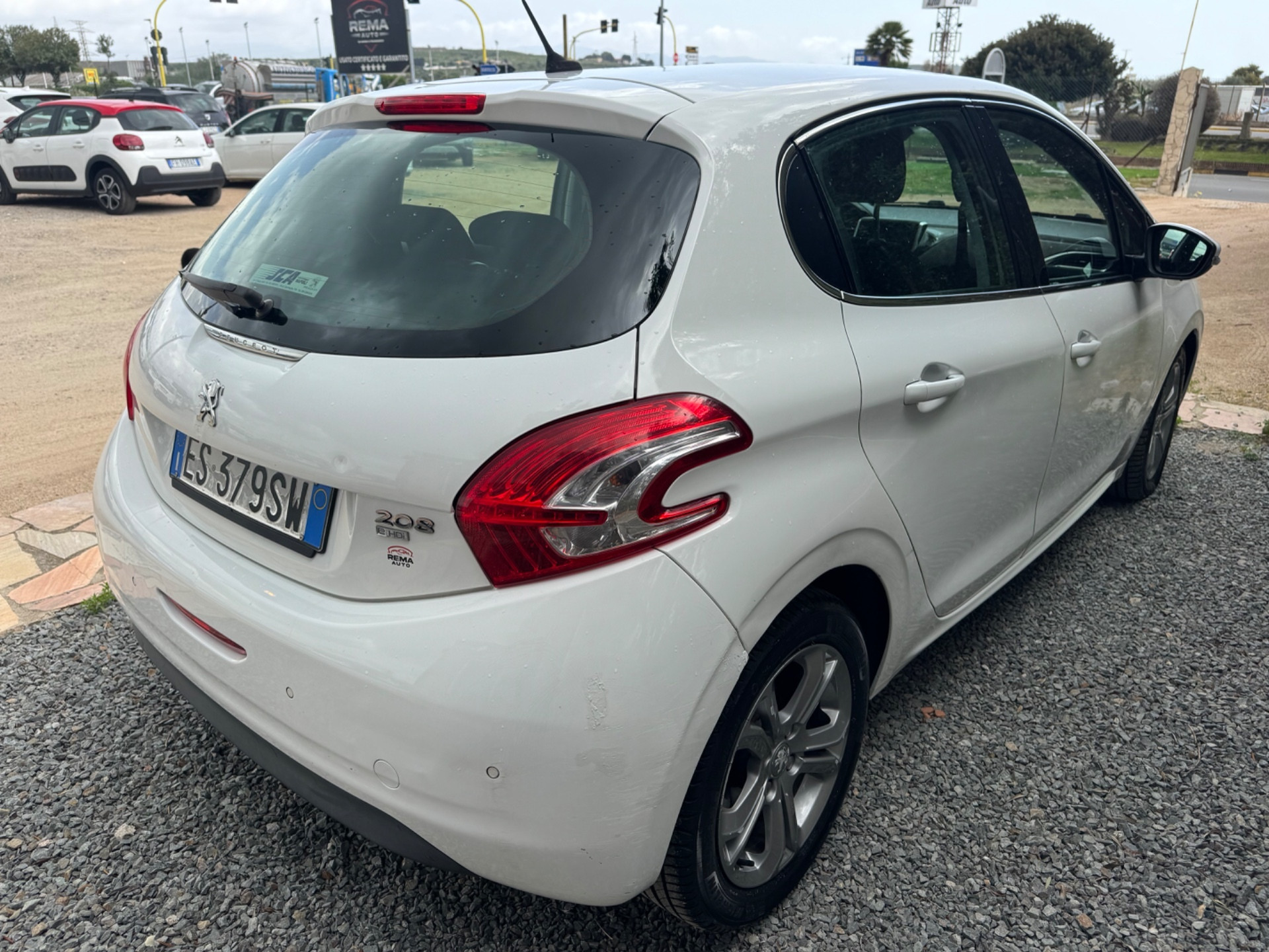Peugeot 208 1.6 e-HDi 92 CV Stop&Start 5 porte All