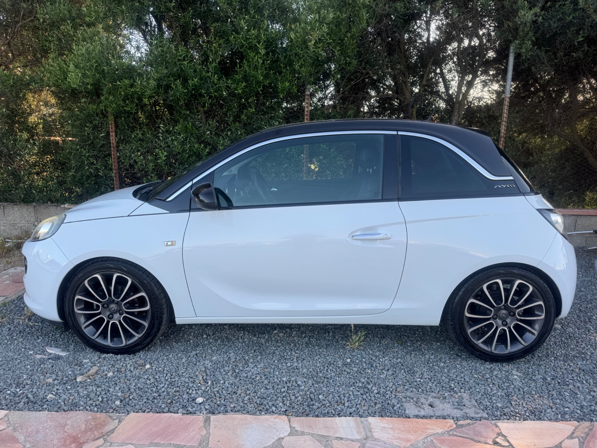 Opel Adam 1.2 70 CV