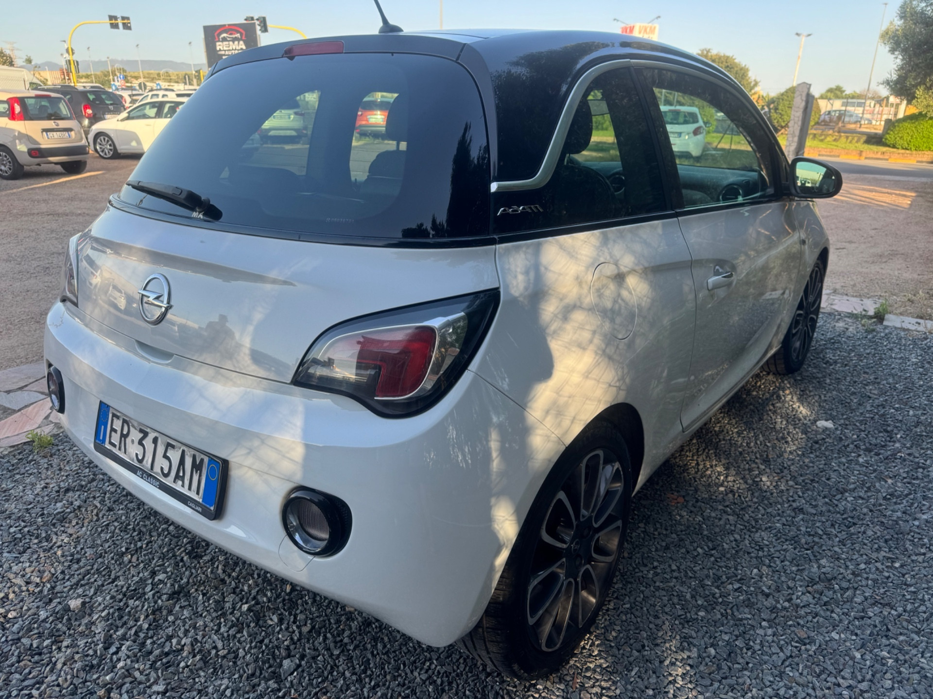 Opel Adam 1.2 70 CV