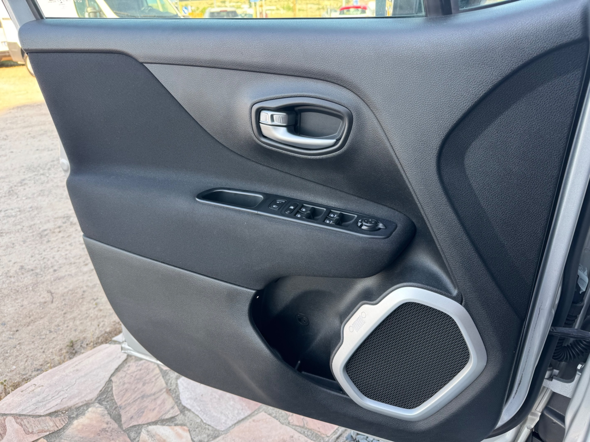 Jeep Renegade 1.6 Mjt 120 CV Longitude