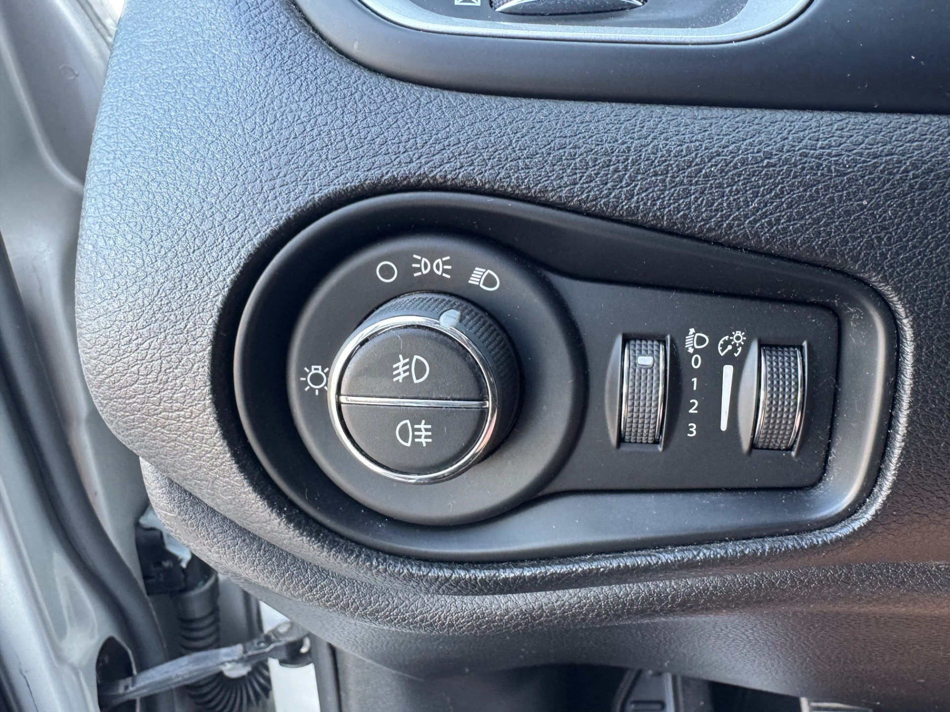 Jeep Renegade 1.6 Mjt 120 CV Longitude