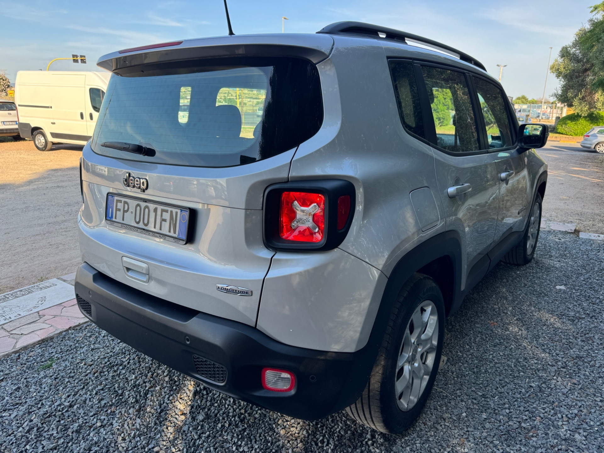 Jeep Renegade 1.6 Mjt 120 CV Longitude