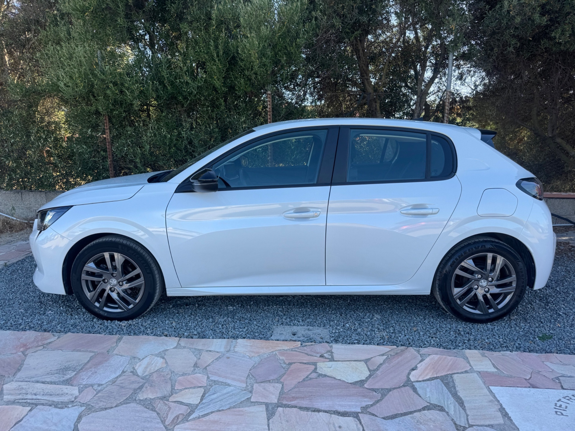 Peugeot 208 PureTech 75 Stop&Start 5 porte Active