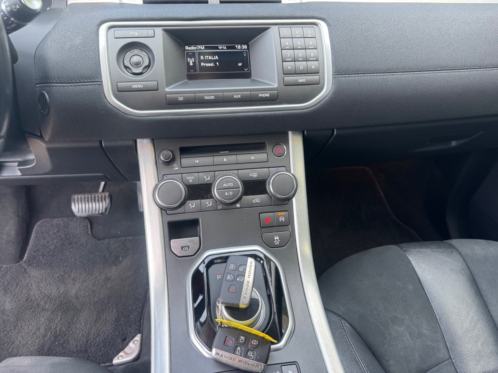 Land Rover Evoque 2.2 Td4 Pure Tech