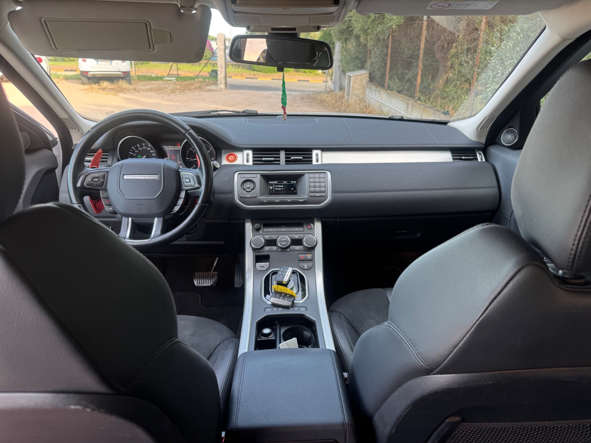 Land Rover Evoque 2.2 Td4 Pure Tech