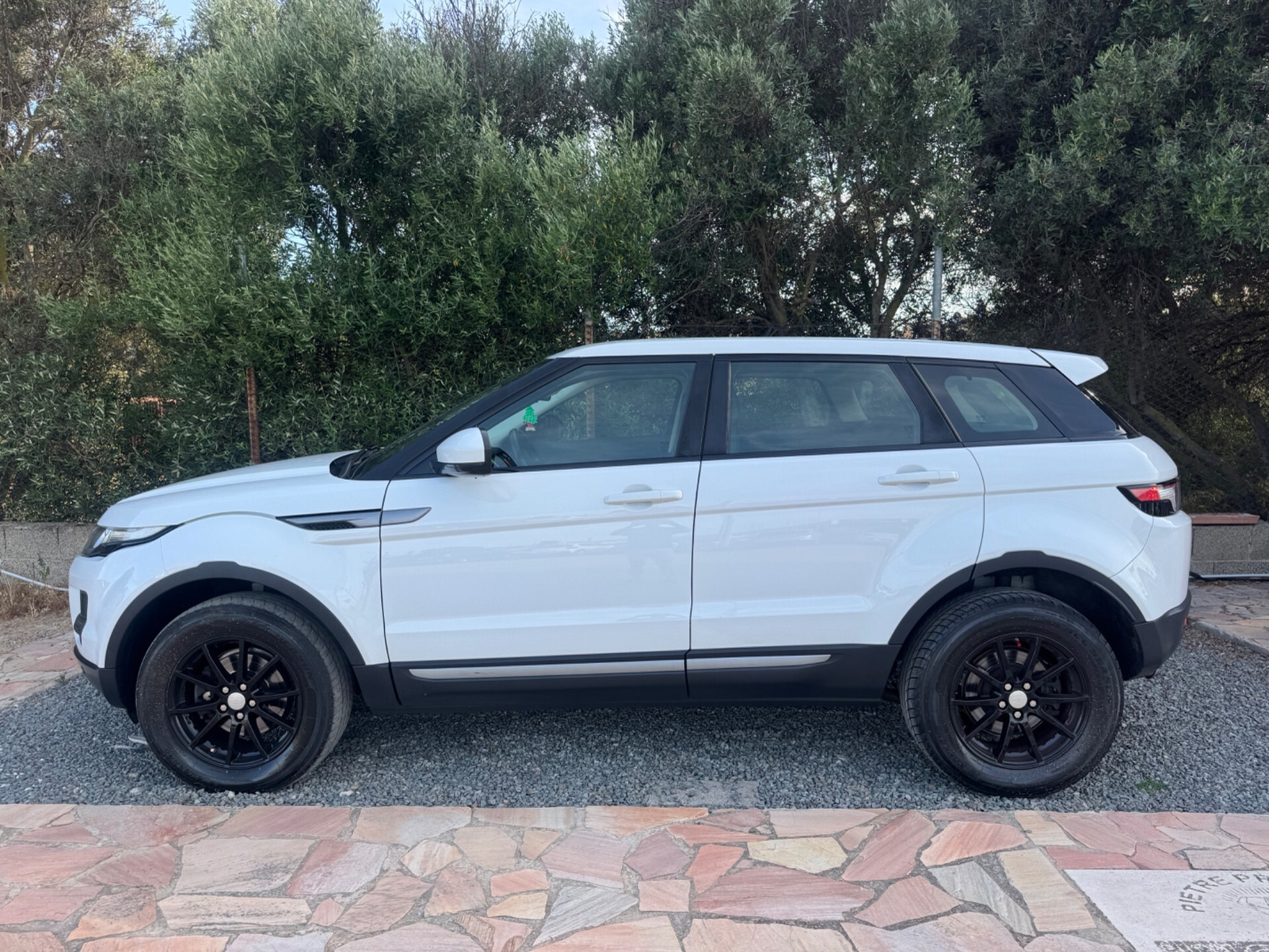 Land Rover Evoque 2.2 Td4 Pure Tech