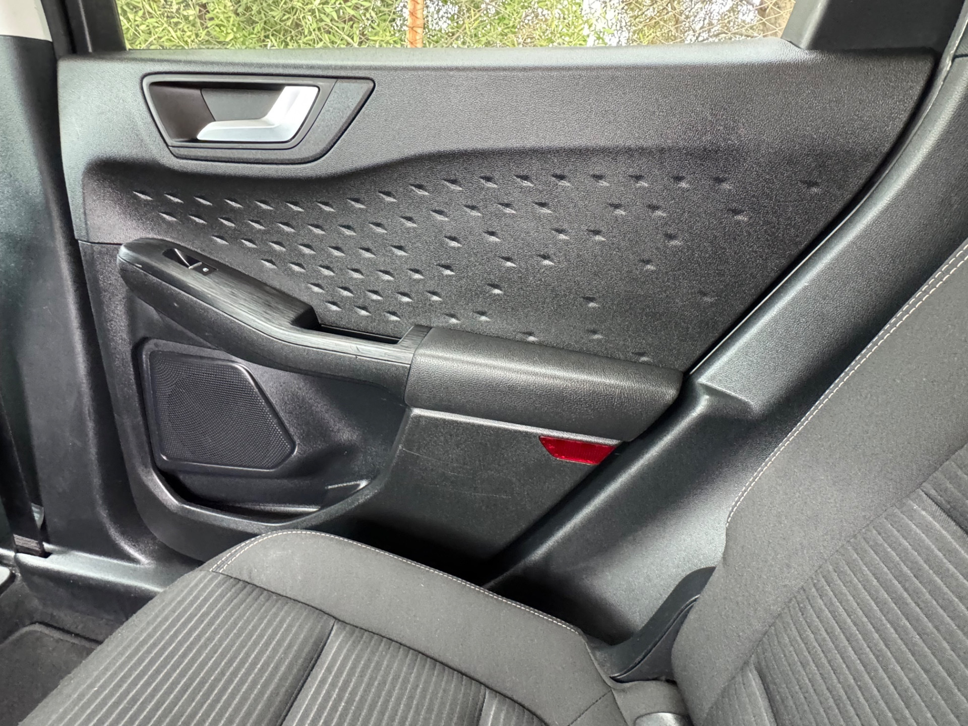 Ford Kuga 1.5 TDCI 120 CV S&S 2WD ST-Line