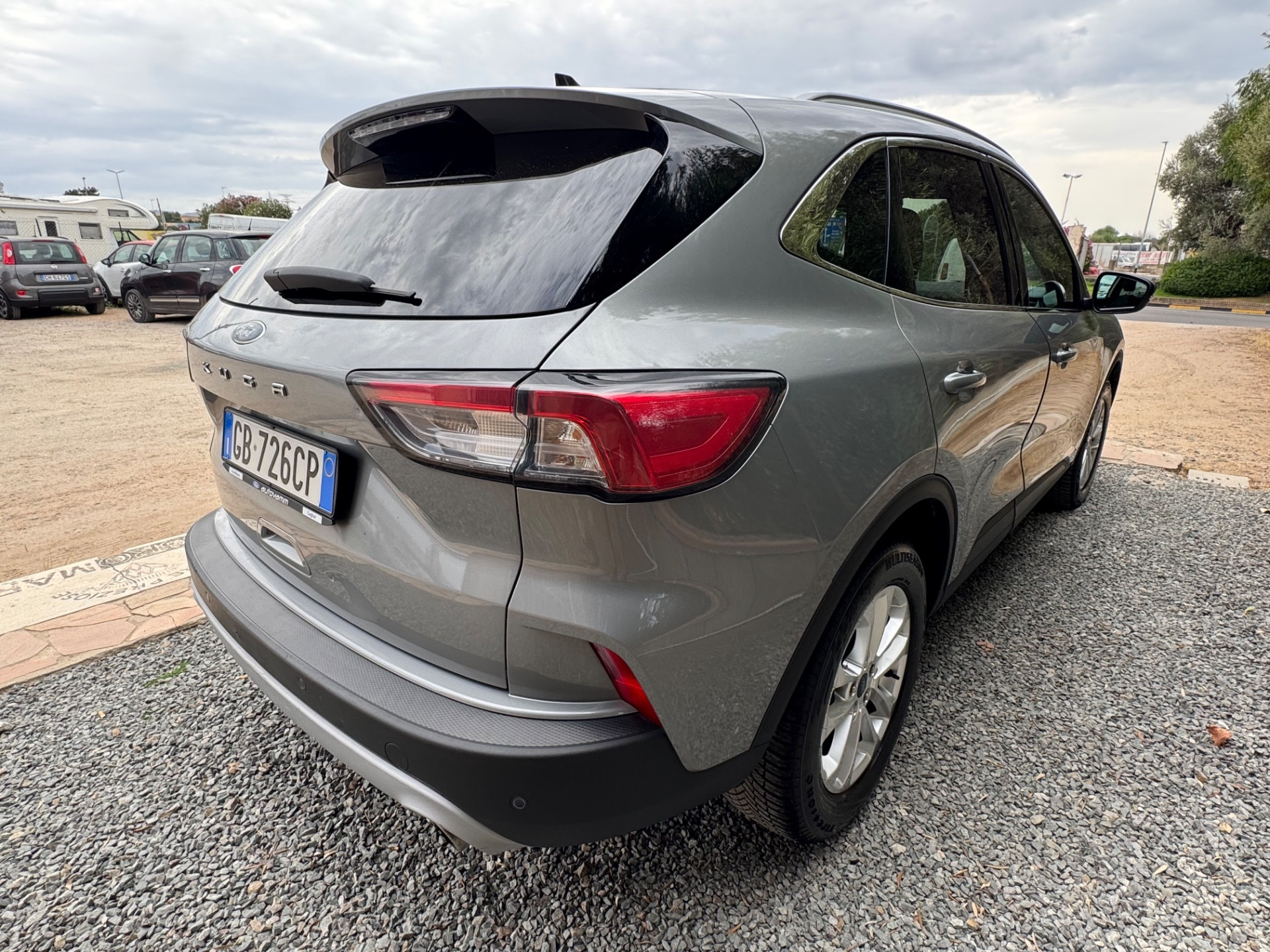 Ford Kuga 1.5 TDCI 120 CV S&S 2WD ST-Line