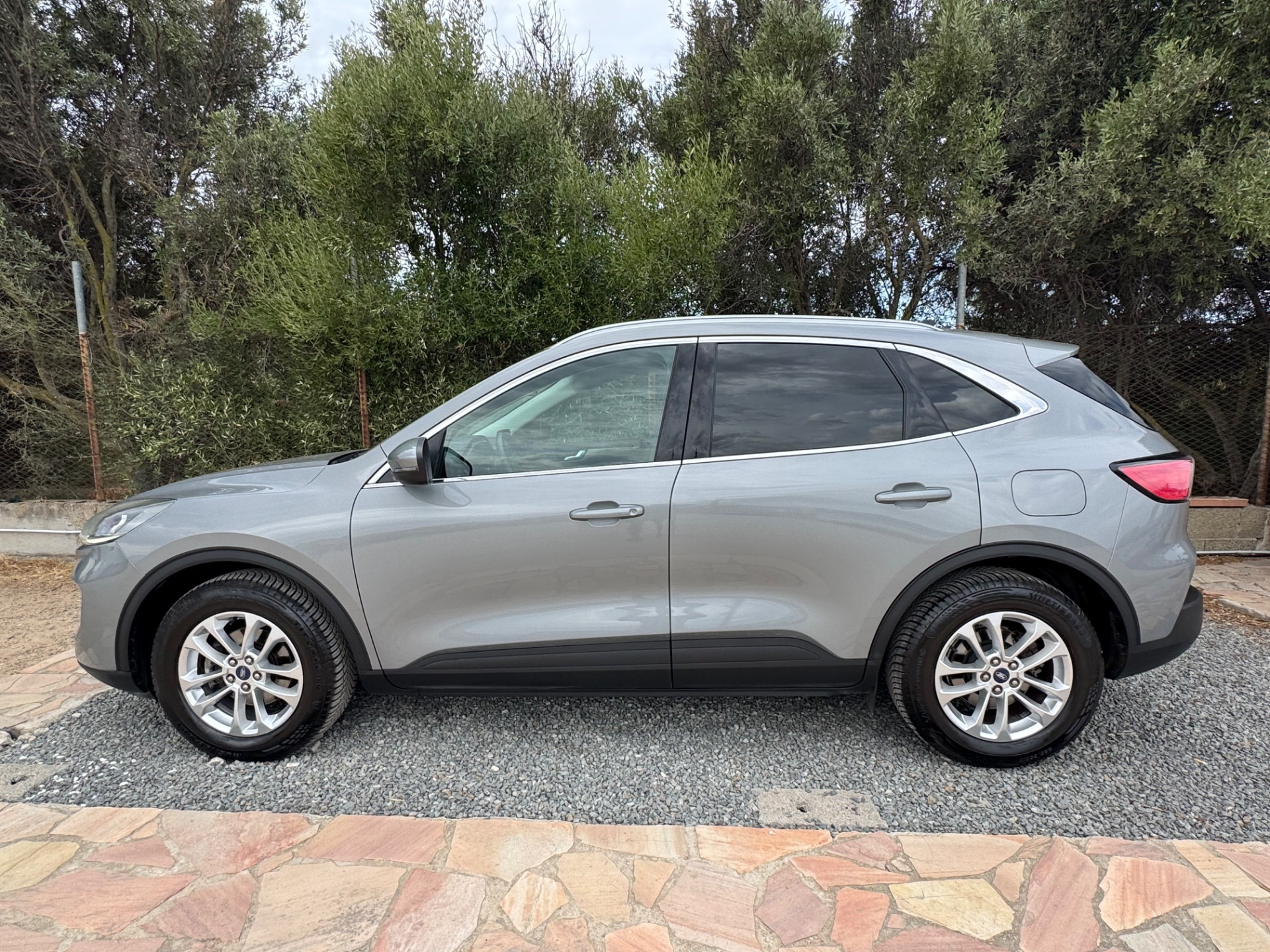 Ford Kuga 1.5 TDCI 120 CV S&S 2WD ST-Line