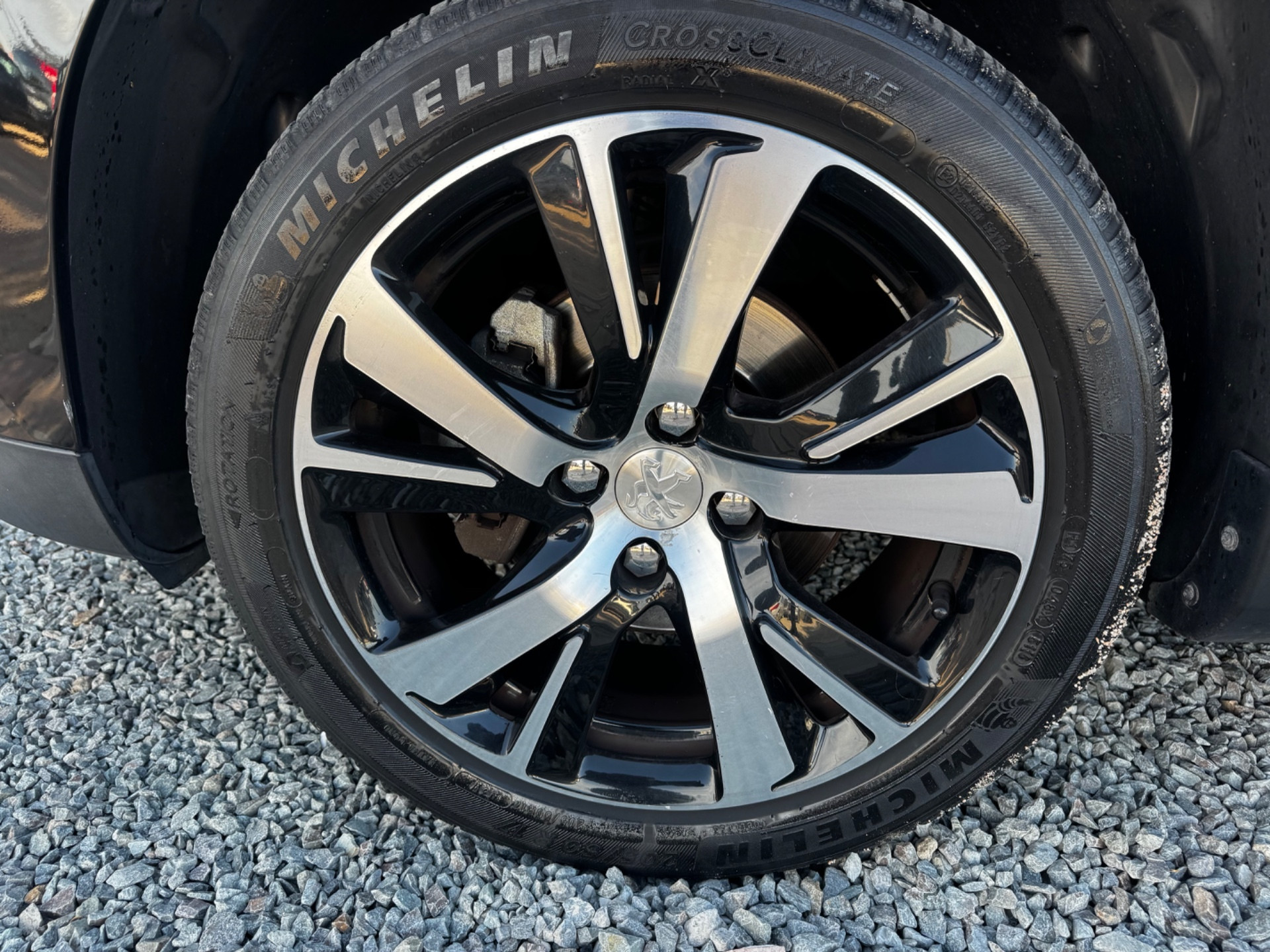 Peugeot 2008 1.6 e-HDi 115 CV Stop&Start Allure