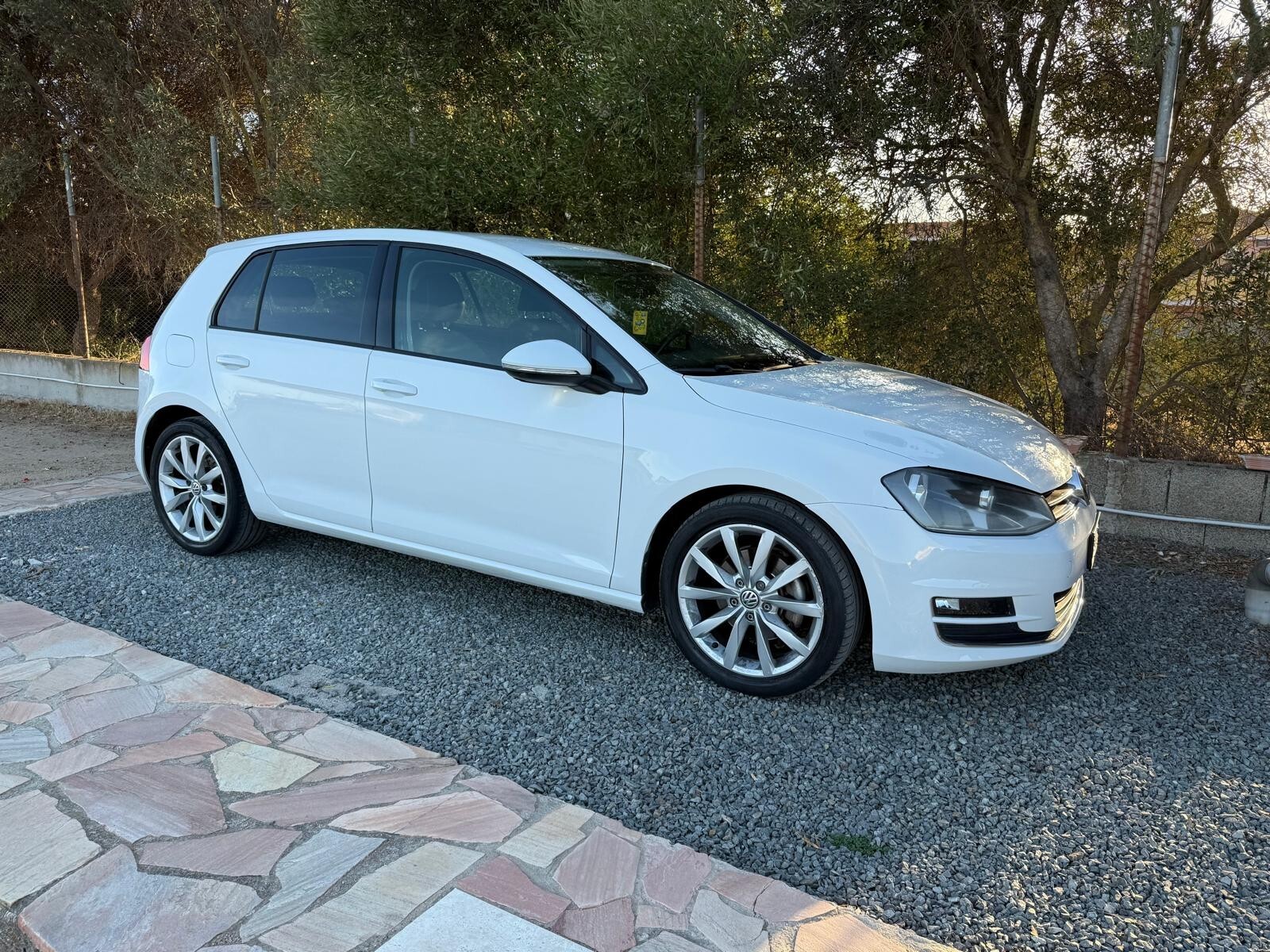 Volkswagen Golf 1.6 TDI DSG 5p. Highline BlueMotio