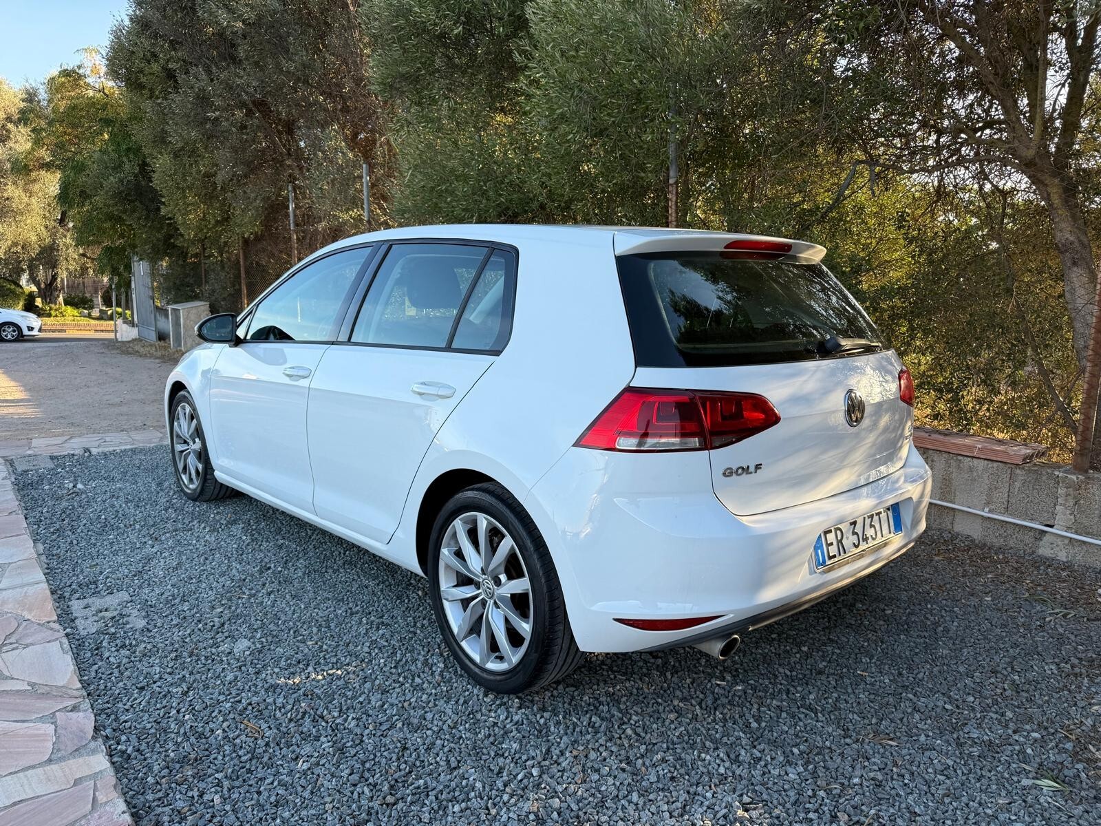 Volkswagen Golf 1.6 TDI DSG 5p. Highline BlueMotio
